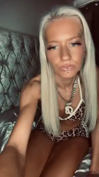 Are you sub or dom? I’m a complete switch but I just love being a domination slut and demanding that my feet get worshipped!