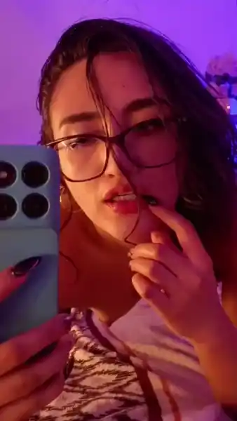 NaraSuarez 9d6df1e0-a3e5-4ef5-b13f-09f1ebc01629